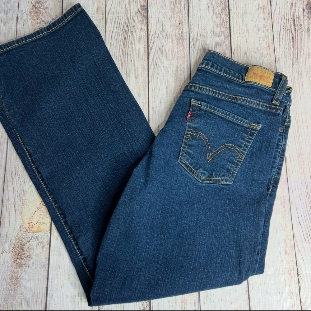 512 Levi’s Perfectly Slimming Jeans Bootcut 12 Short
